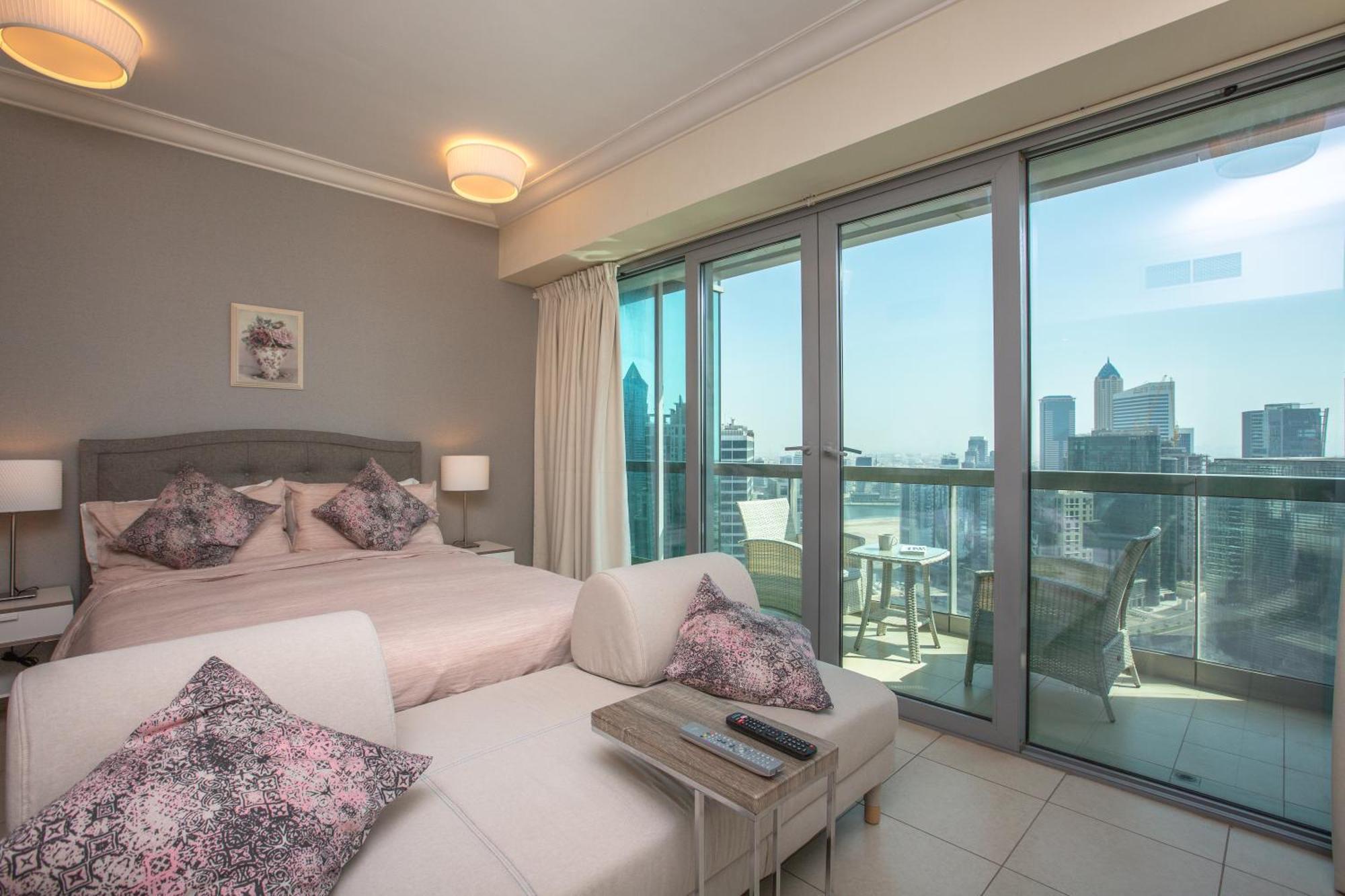 Prime Retreats - Downtown Dubai Daire Dış mekan fotoğraf